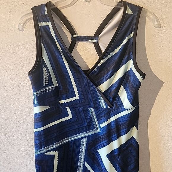Lole Athletic Dress Blue Quick Dry Lightweight Sleevless Size Medium - Picture 2 of 6